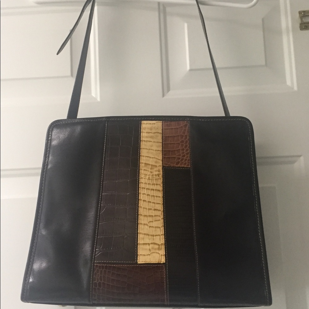 Large handbag/or IPad /laptop carrier